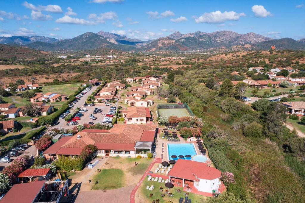 Li Suari Club Village