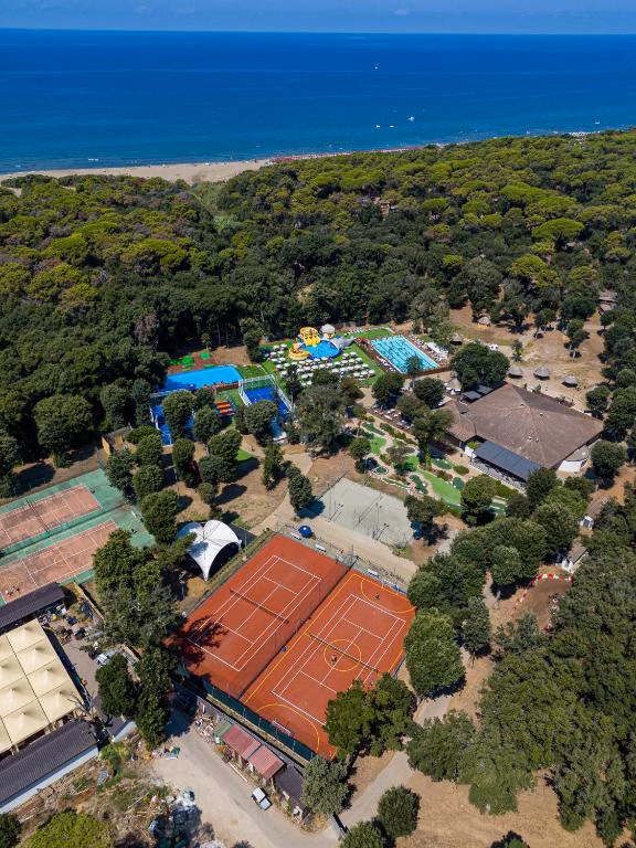 Paradù EcoVillage &  Resort