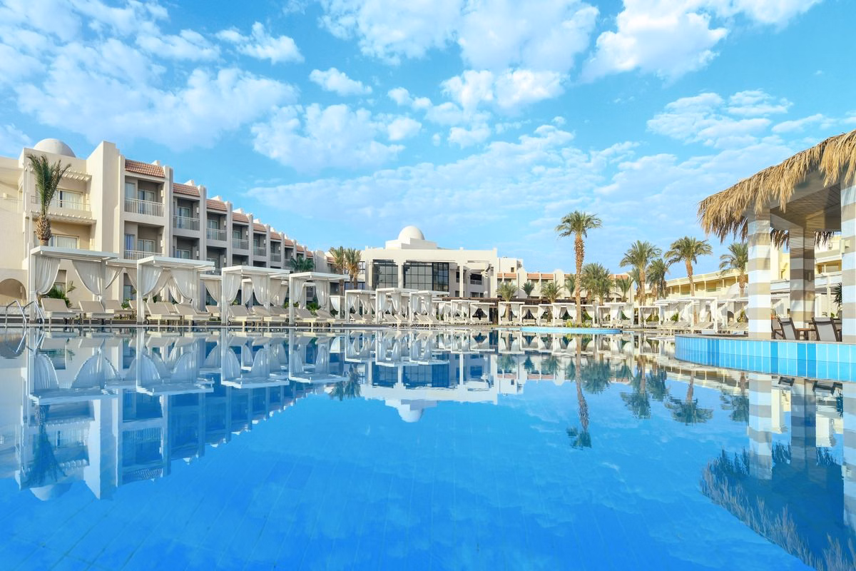 JAZ Elite Casa Del Mar Beach Hotel