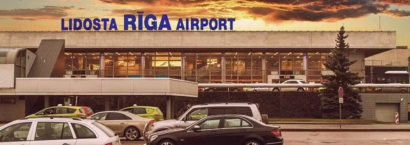Vykstu atostogauti ne iš Lietuvos: kaip patogiai pasiekti Varšuvos ir Rygos oro uostus?