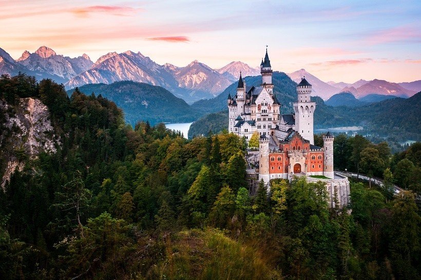 TOP 10 Europos pilių, kurias privalote aplankyti
