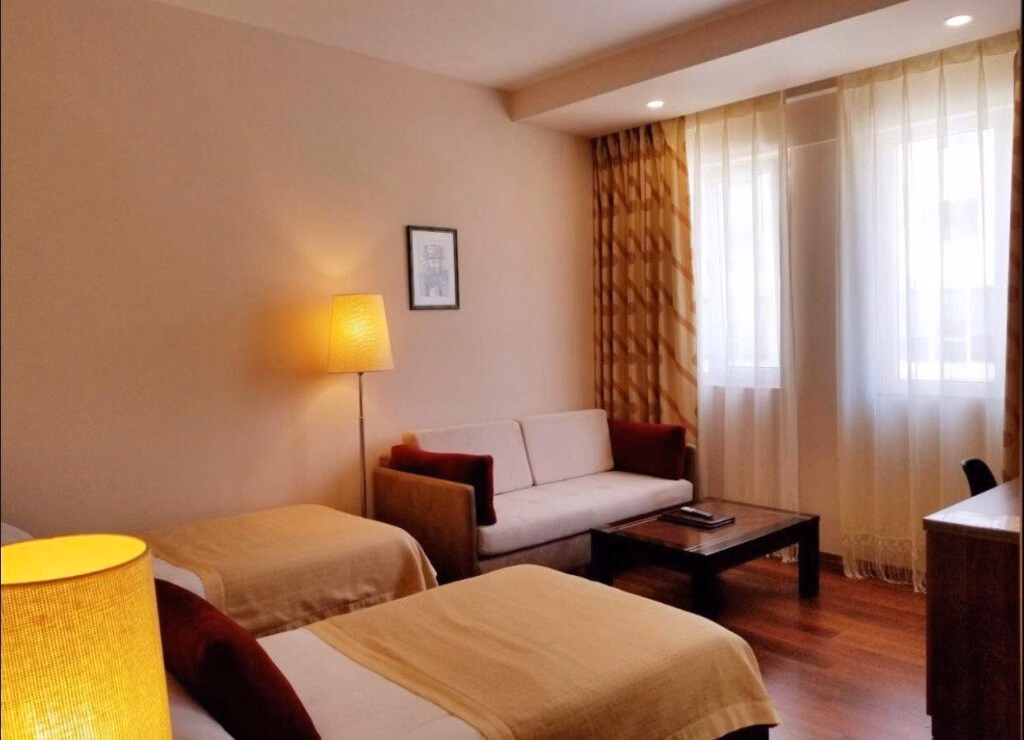 Aragosta Hotel