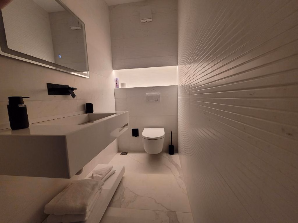 La Mirage Suites & Apartments