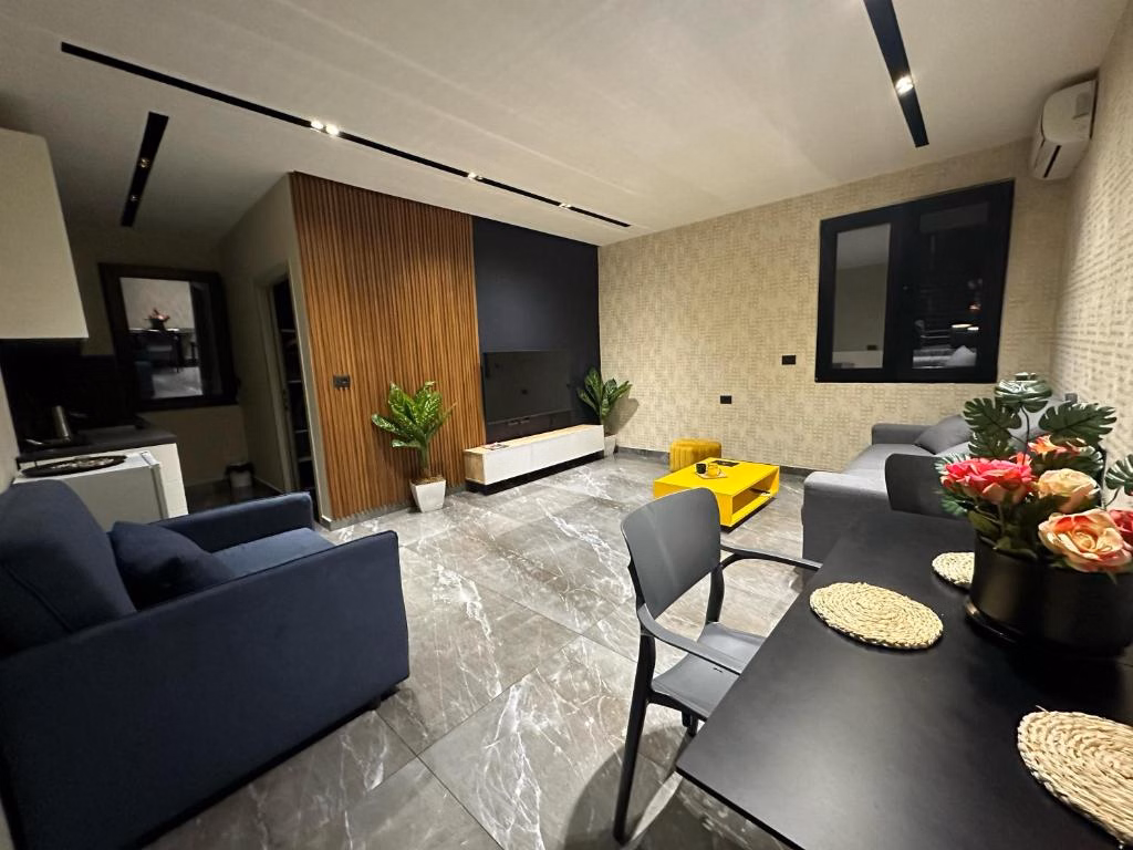 La Mirage Suites & Apartments