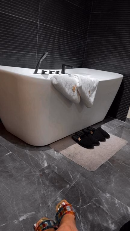 La Mirage Suites & Apartments