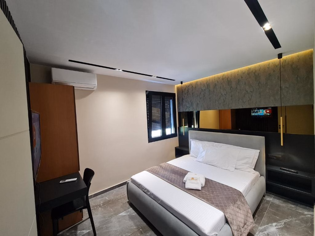 La Mirage Suites & Apartments