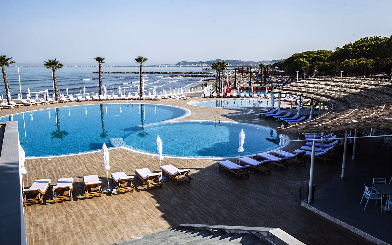 Prestige Resort