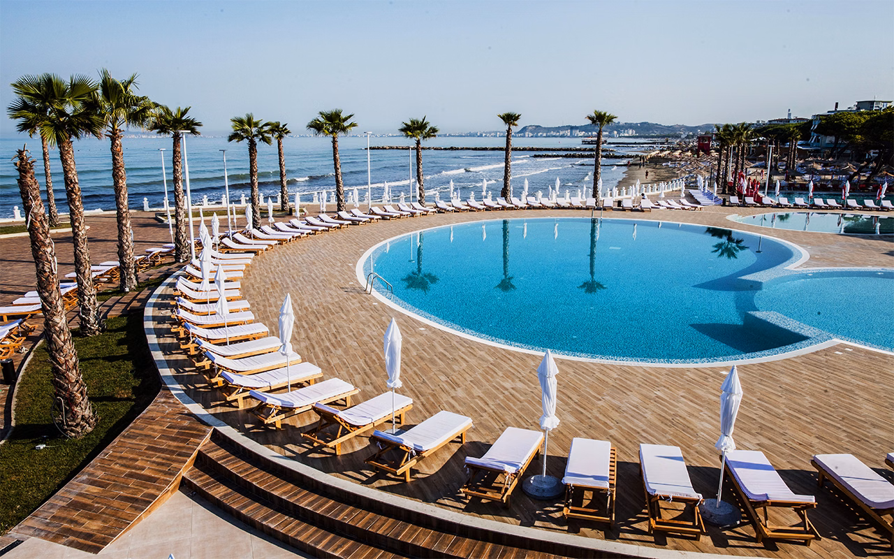 Prestige Resort
