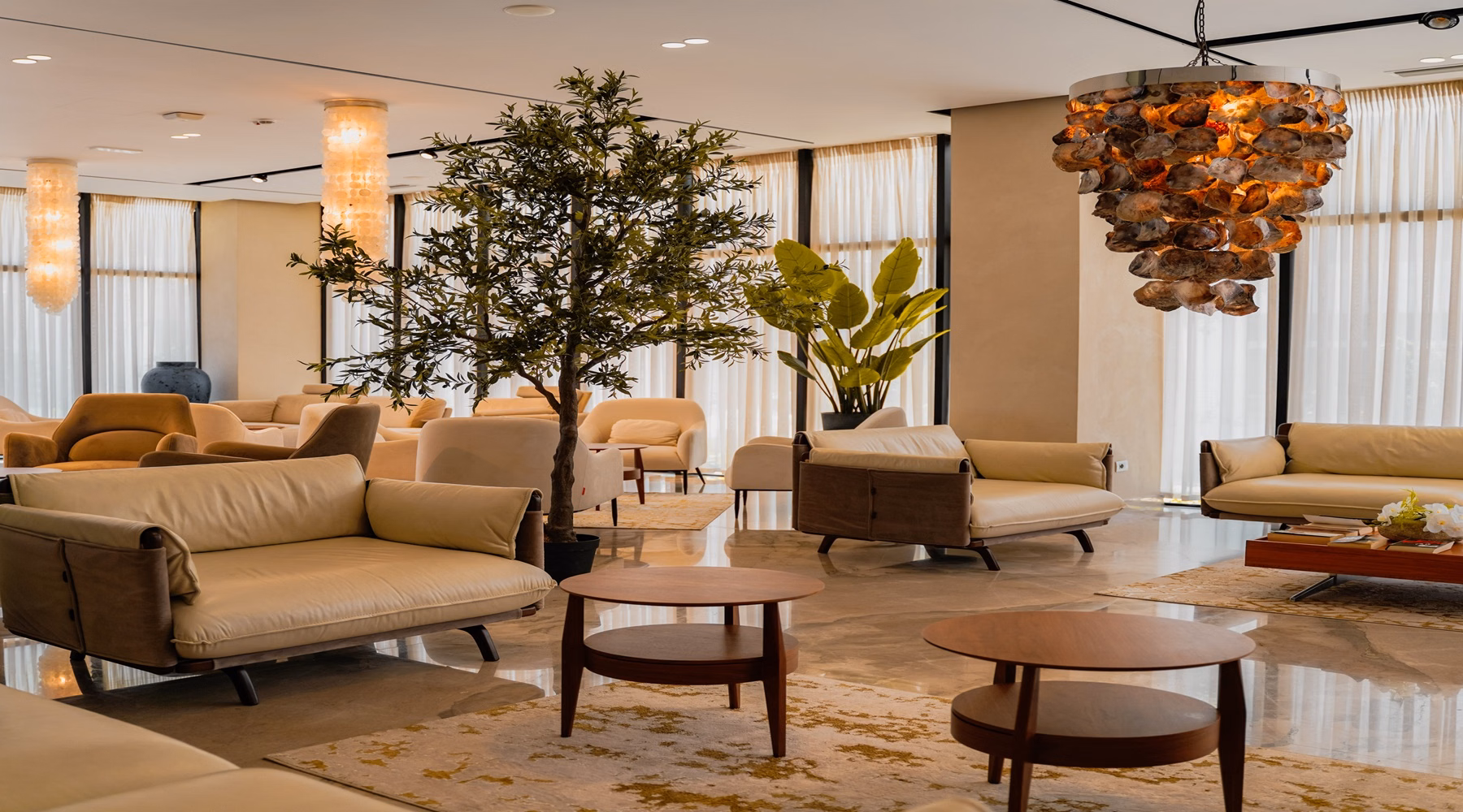Supreme Hotel & Spa