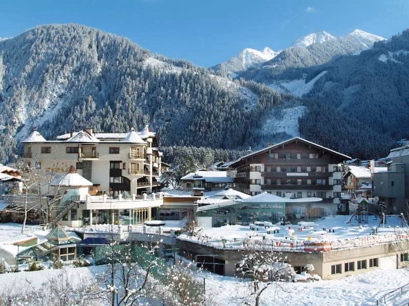 Sport & Spa Hotel Strass