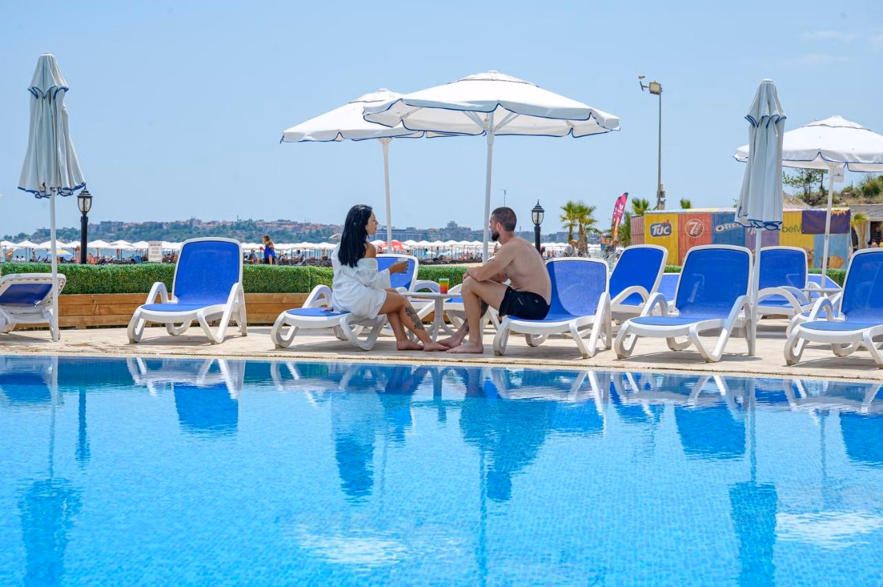 Blue Pearl Hotel