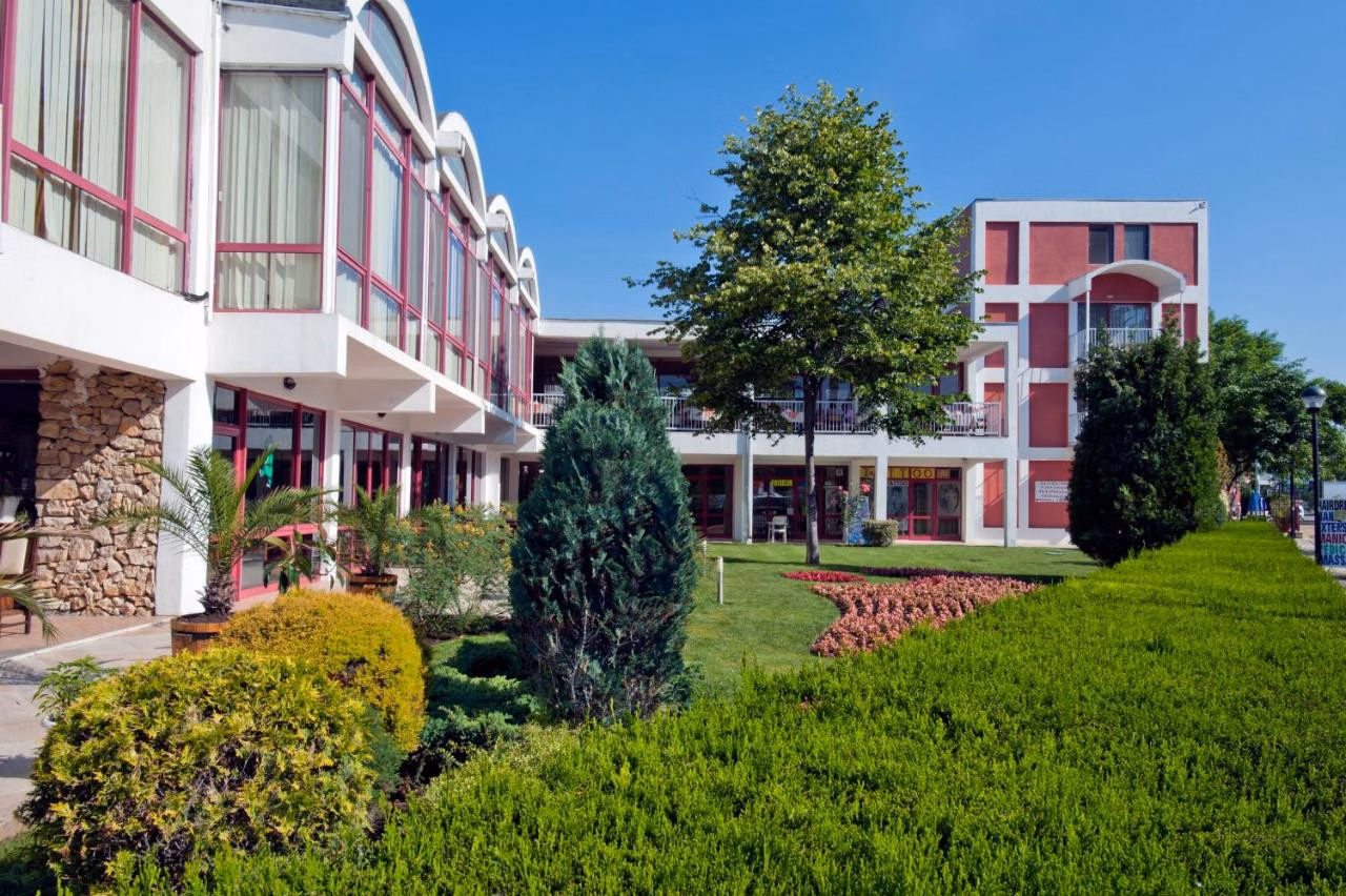 Longosa Garden