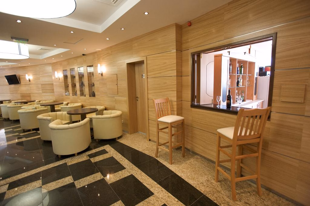 Seabreeze Hotel