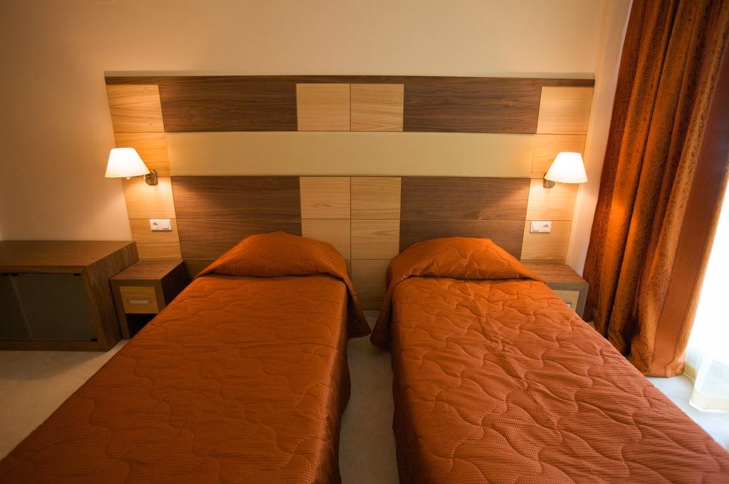 Seabreeze Hotel