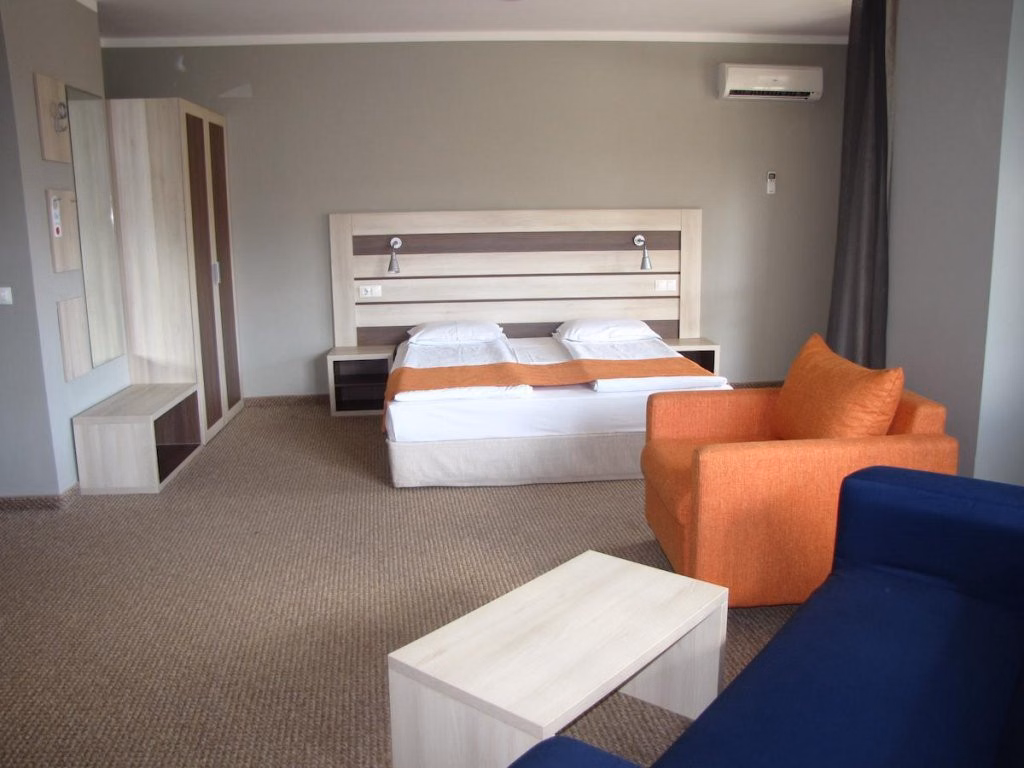 Blue Orange Beach Resort