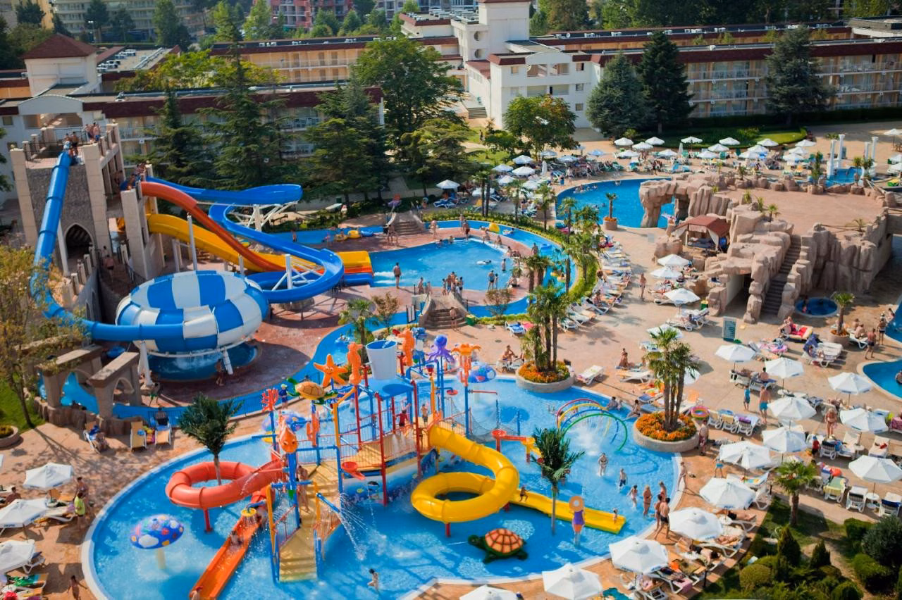 Evrika Club Hotel