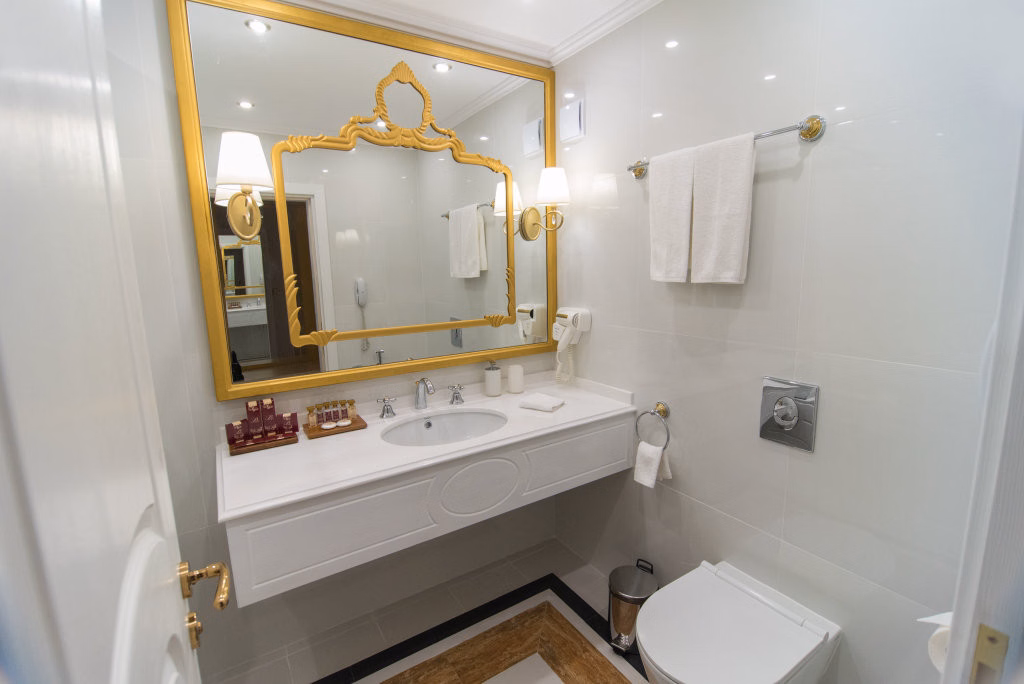 Imperial Palace Hotel & Spa