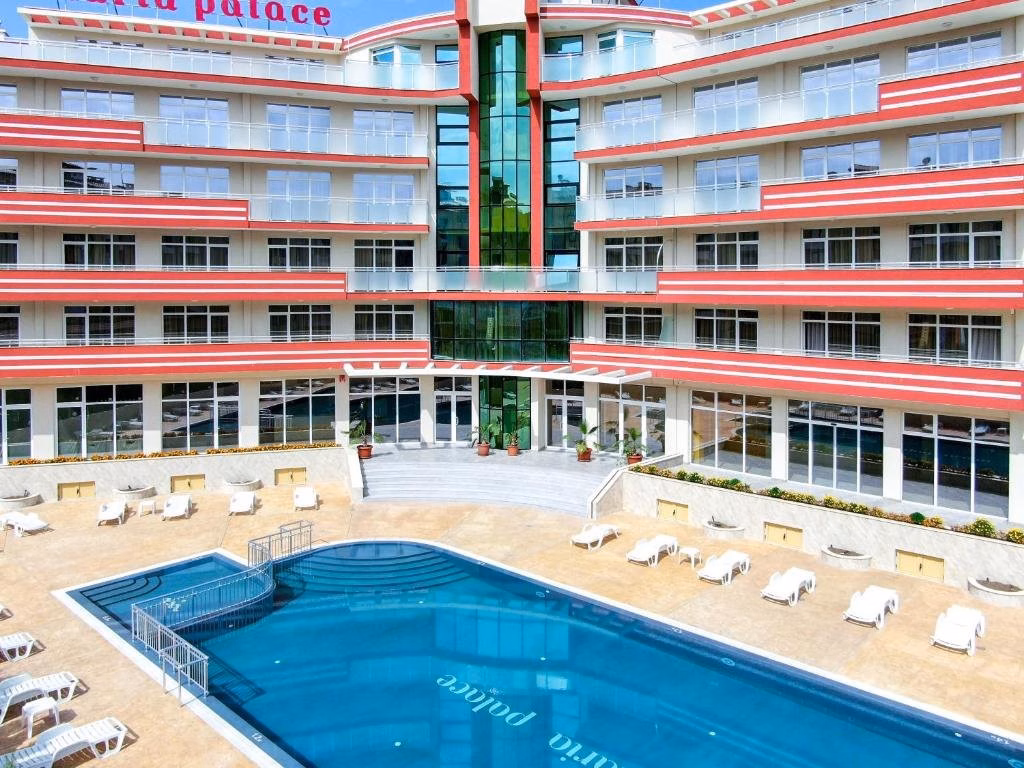 Maria Palace Hotel
