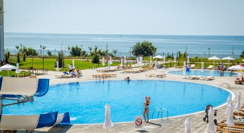 Premier Fort Beach