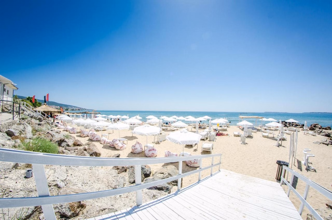 Premier Fort Beach