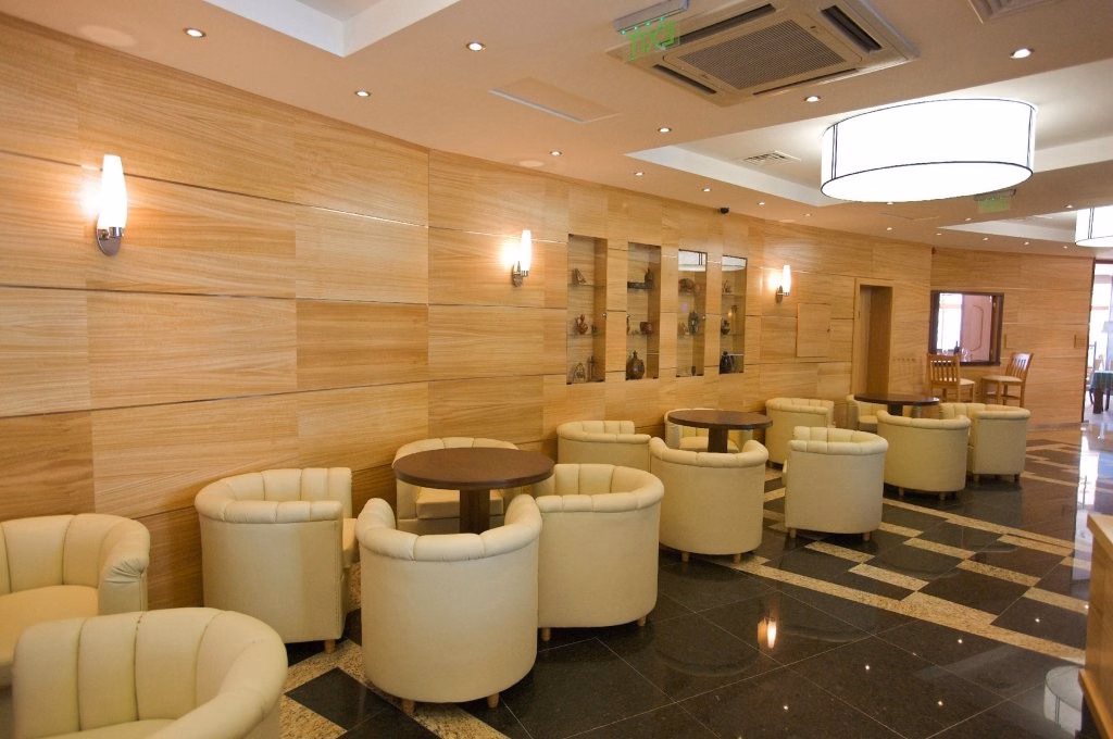 Seabreeze Hotel