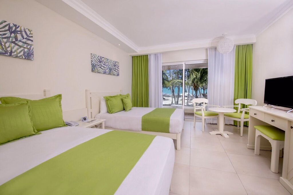 Vista Sol Punta Cana Beach Resort & SPA