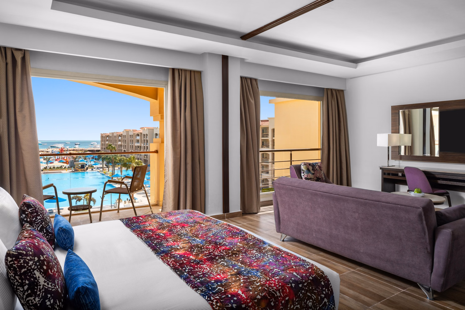 Albatros White Beach