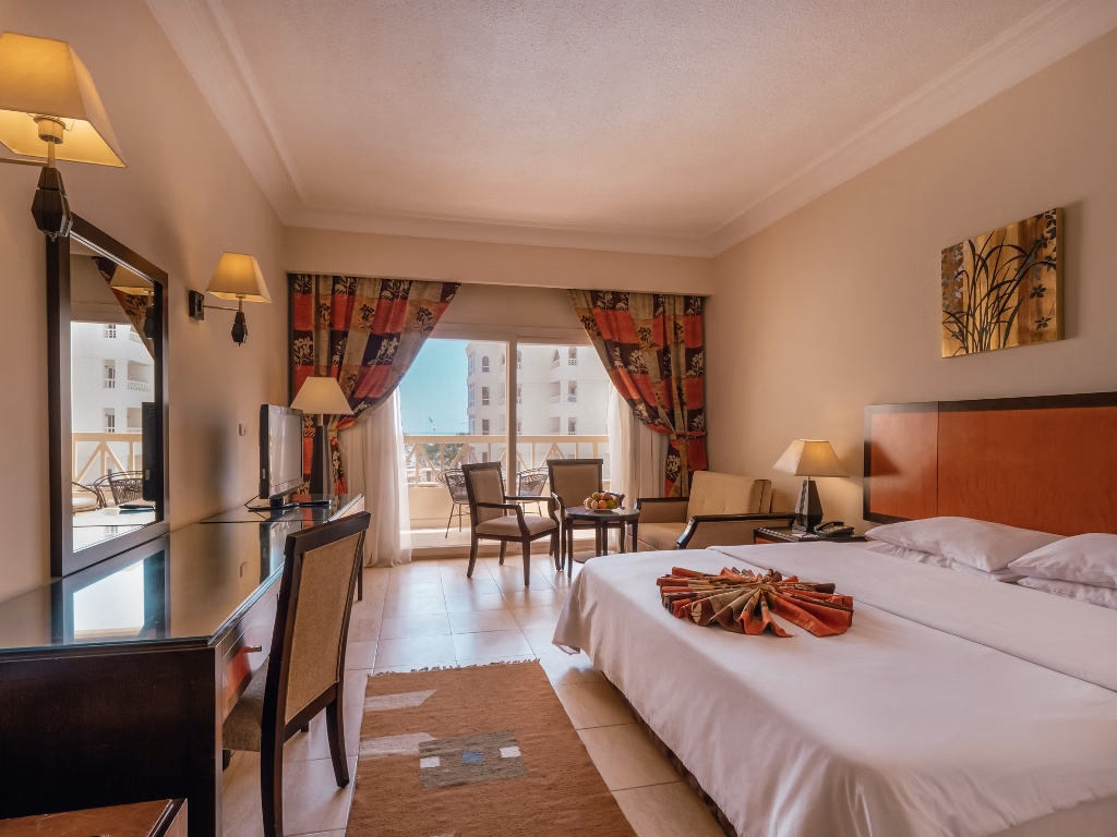 AMC Royal Hotel & Spa