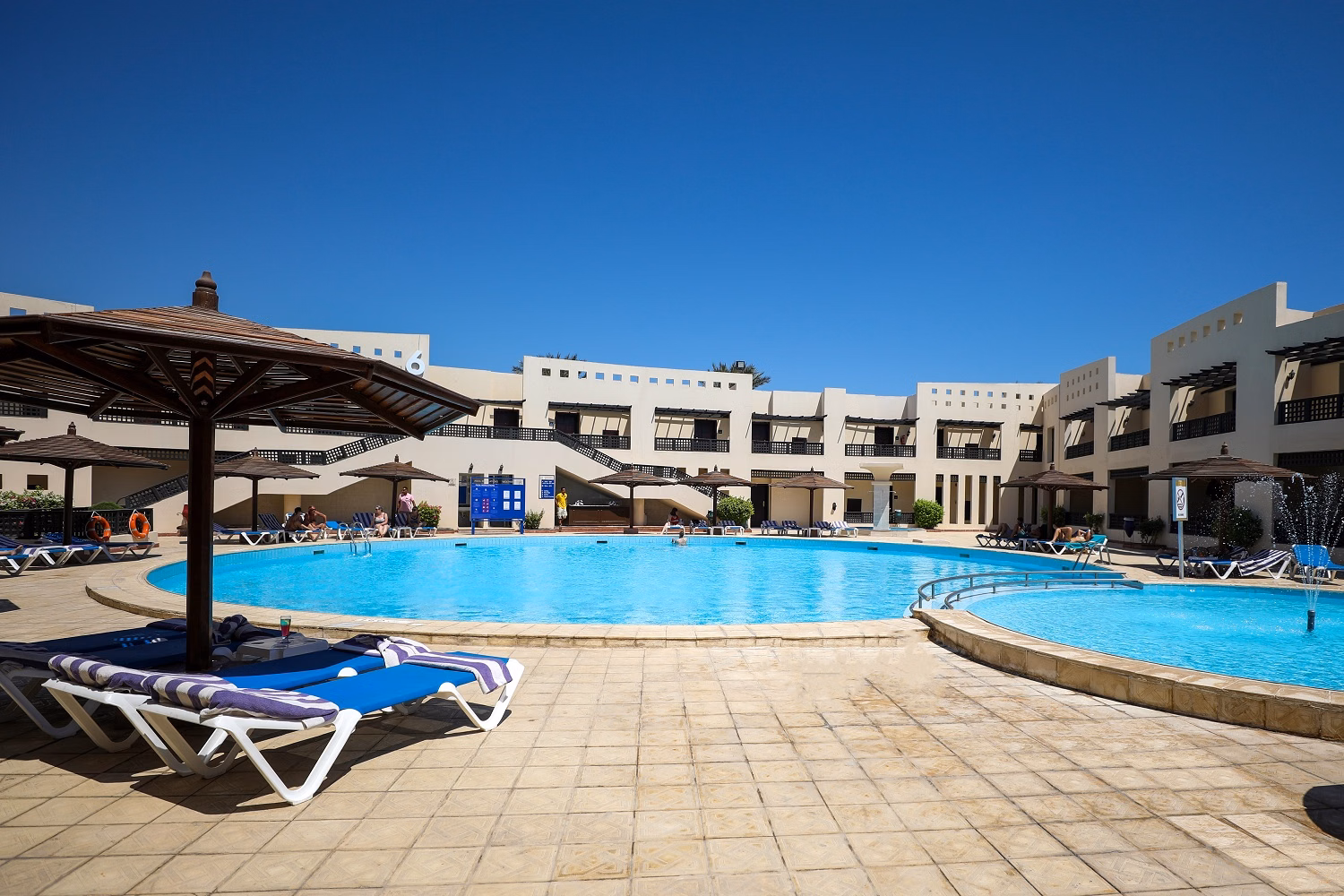 Blend Club Aqua Resort