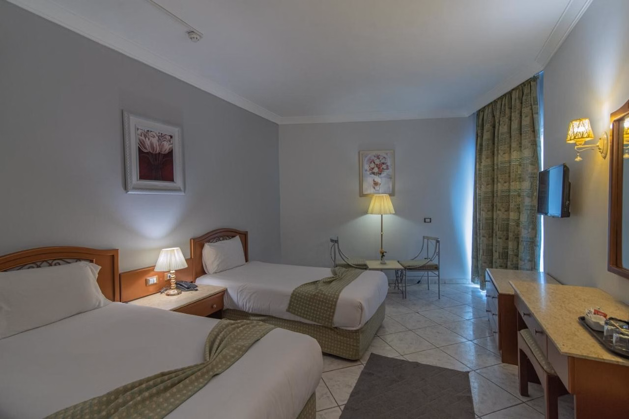 Dexon Roma Hotel
