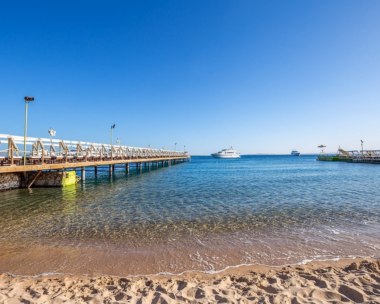 Elysees Dream Beach Hotel