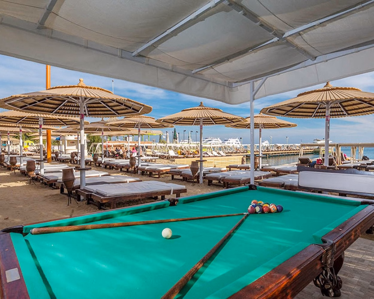 Elysees Dream Beach Hotel