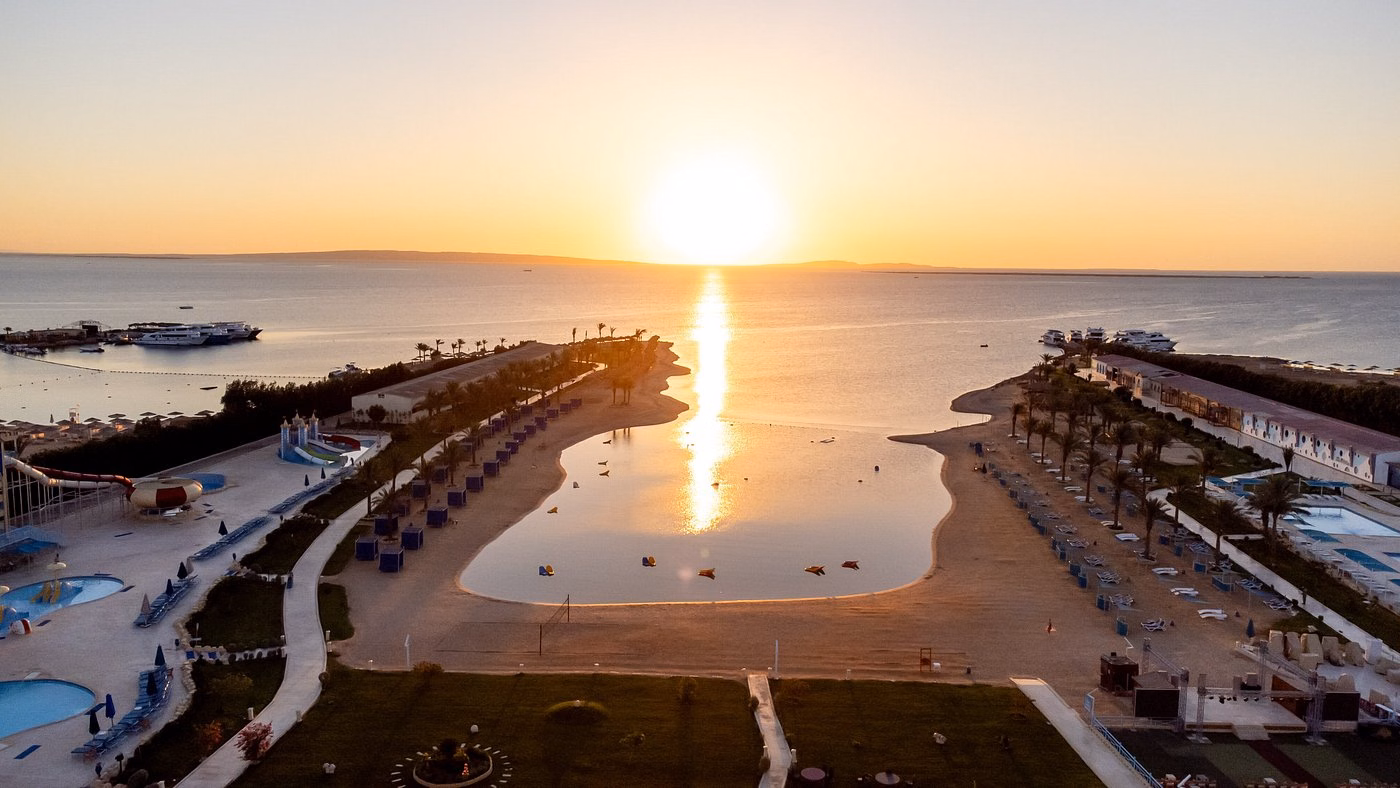 Gravity Hotel & Aqua Park (ex. Samra Bay Hotel & Resort)