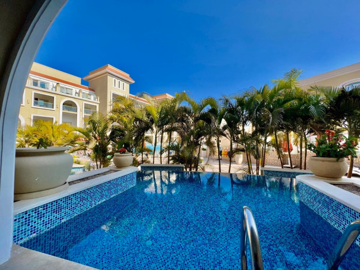 KaiSol Romance Resort (ex. SUNRISE Romance Resort)