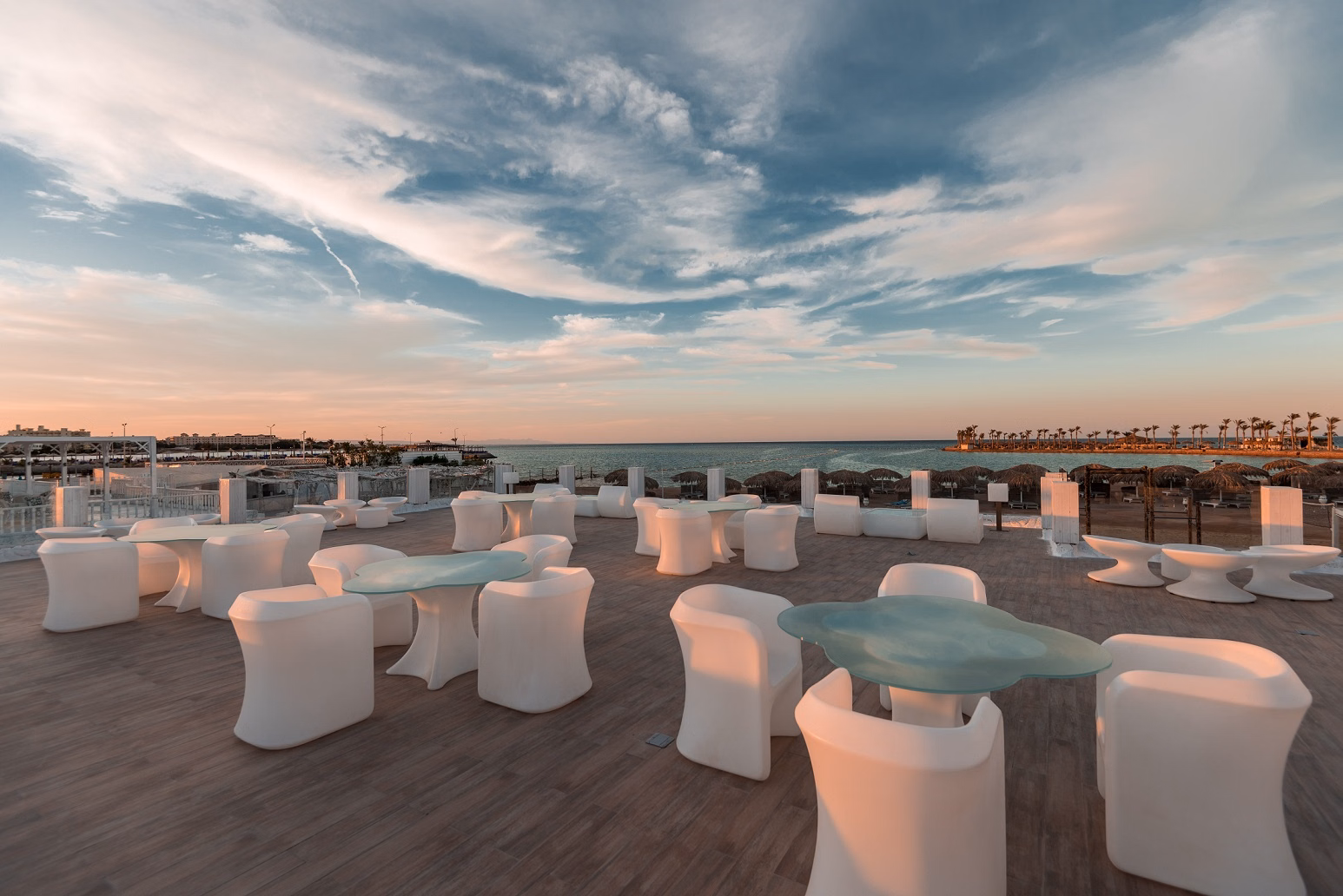 Meraki Resort