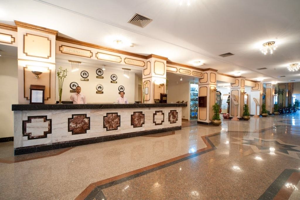 Minamark Resort & Spa, for families & couples only