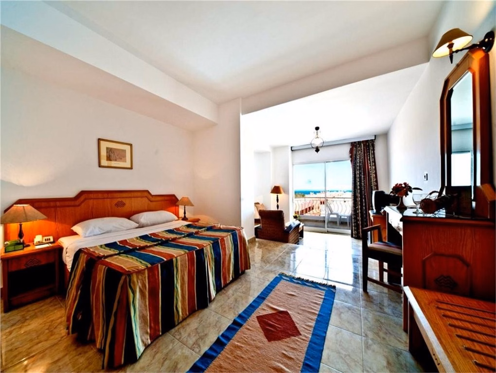Minamark Resort & Spa, for families & couples only