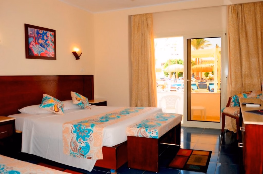 Mirage Bay Resort and Aqua Park