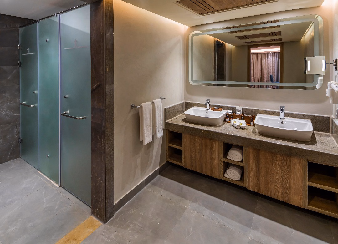 Rixos Premium Magawish Suites & Villas