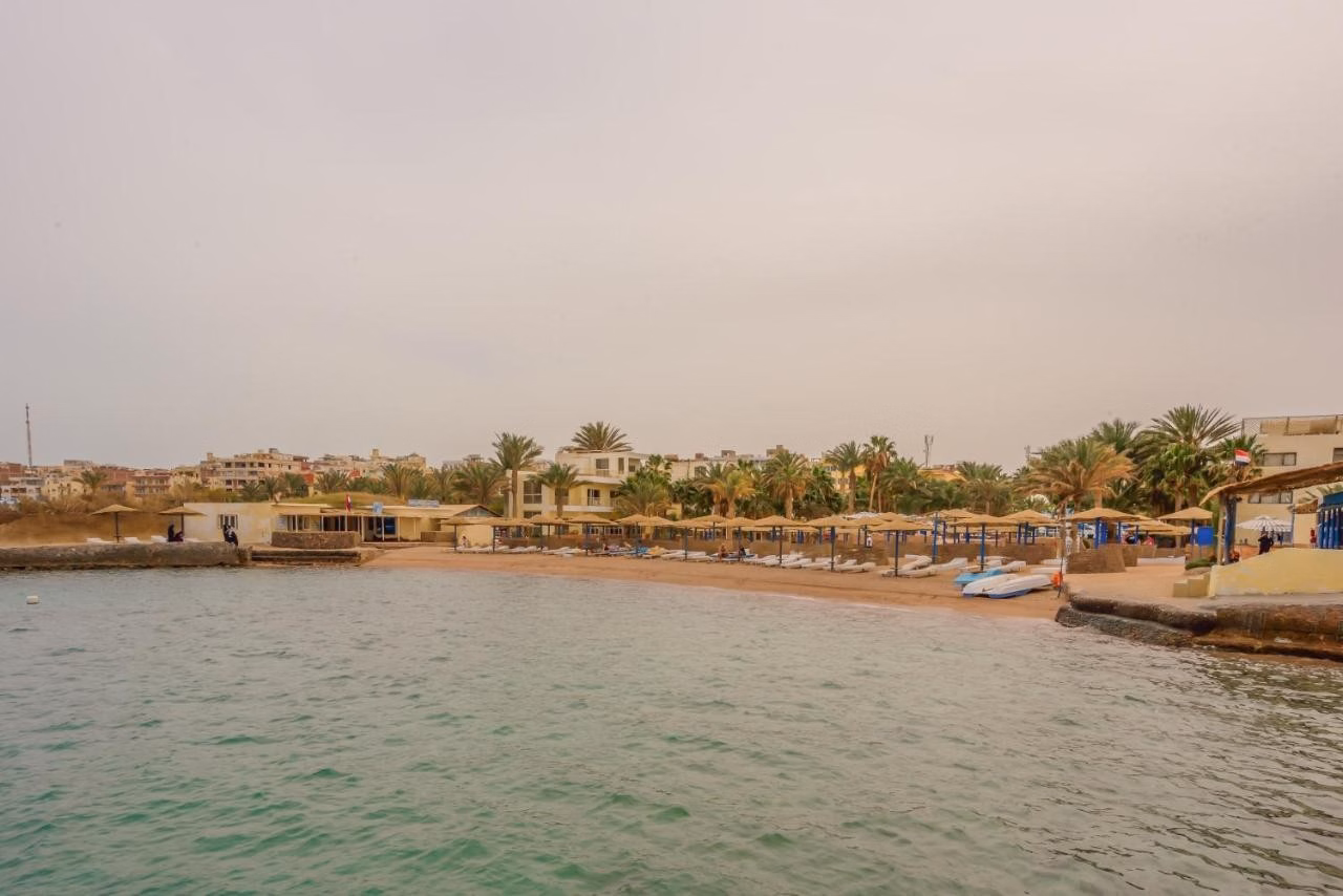 Empire Beach Resort