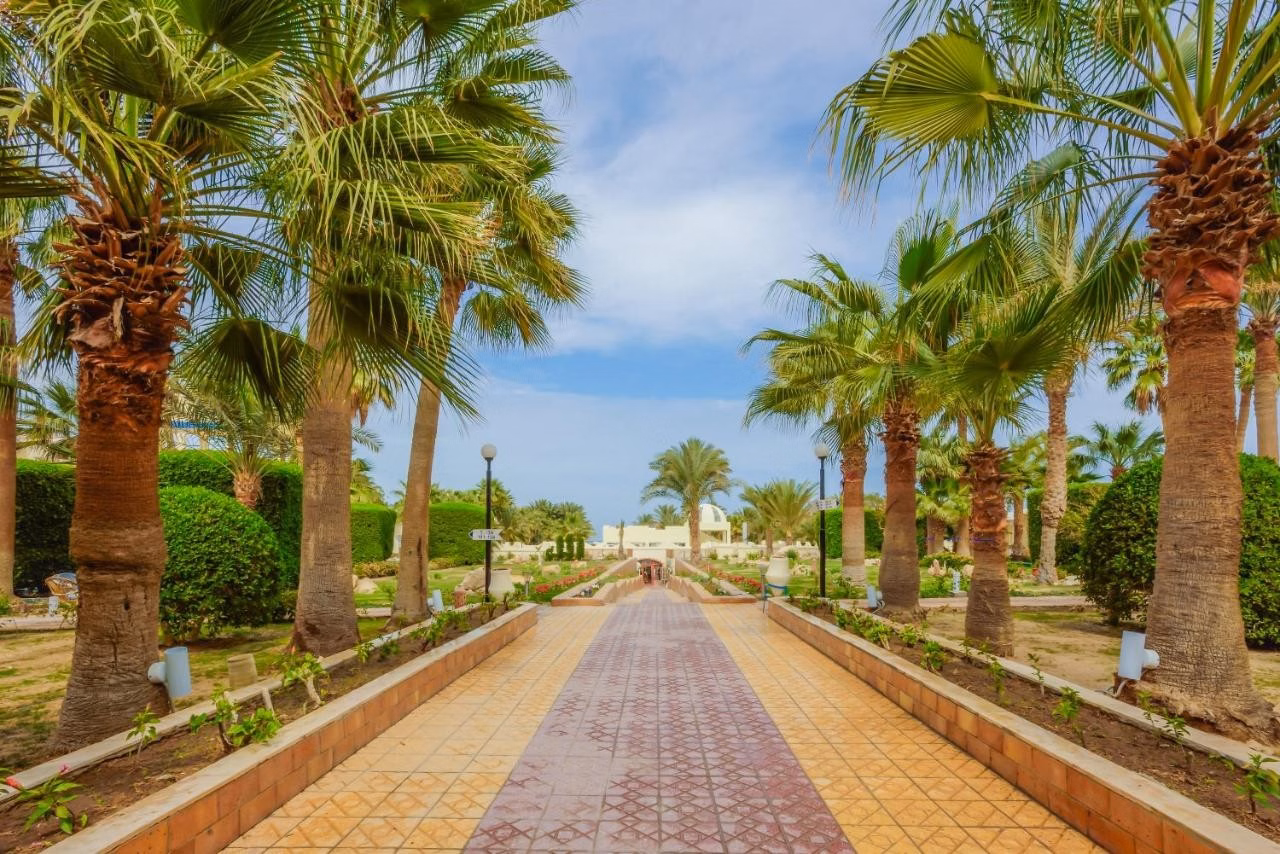 Empire Beach Resort