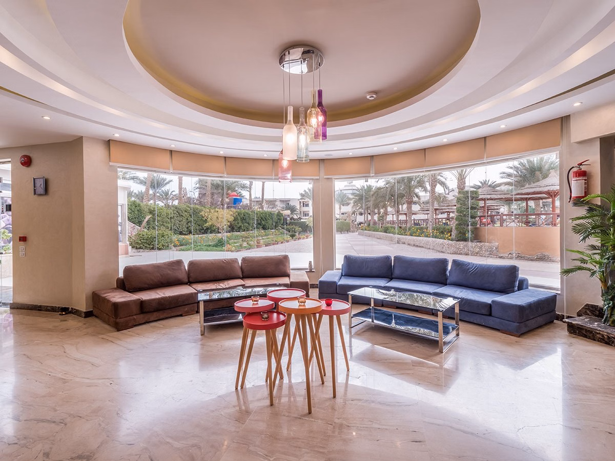 Sea Gull Hotel