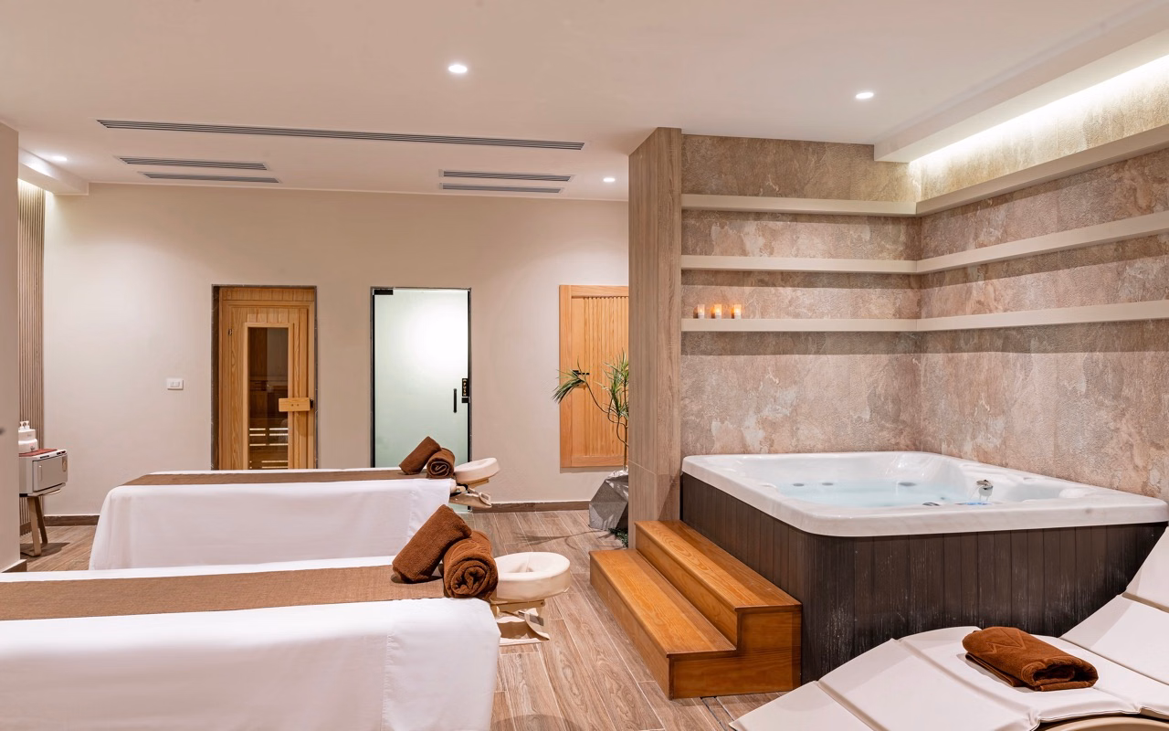 Sentido Naga Bay