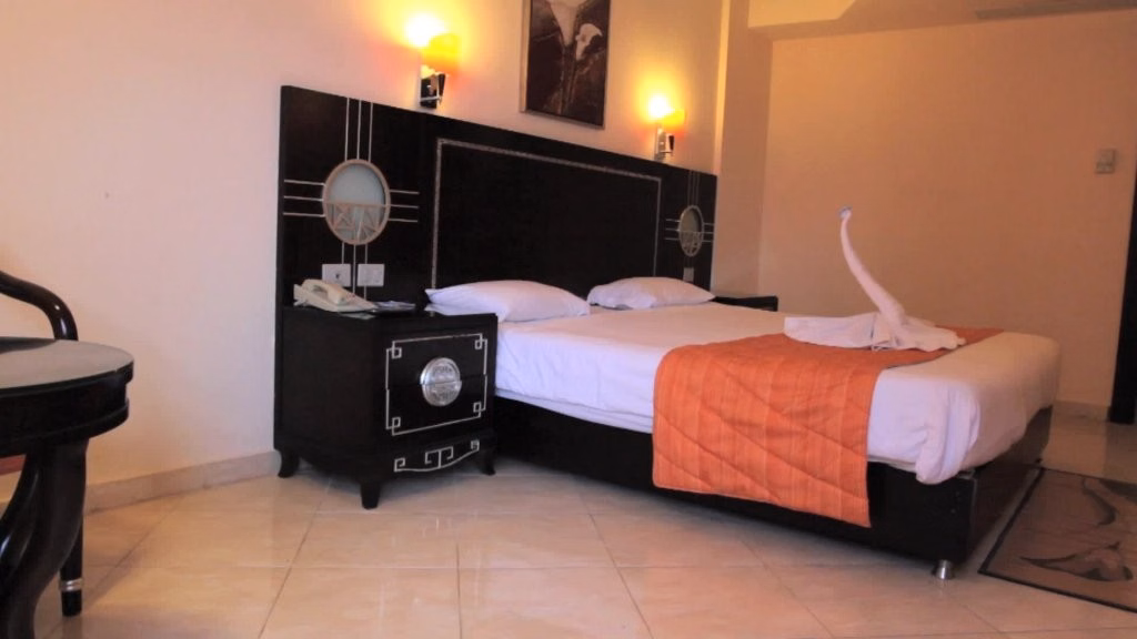 Sphinx Aqua Park Beach Resort