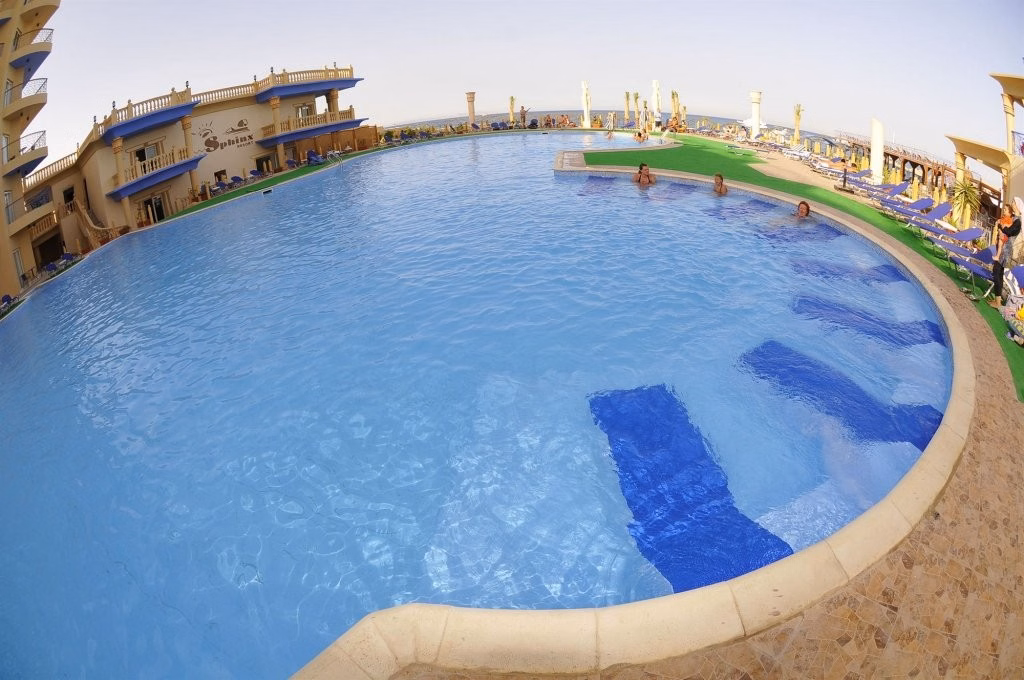 Sphinx Aqua Park Beach Resort