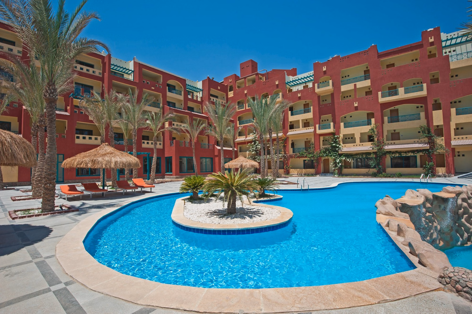 Sun & Sea Hotel