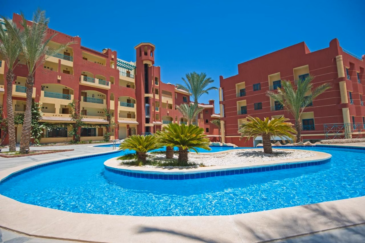 Sun & Sea Hotel