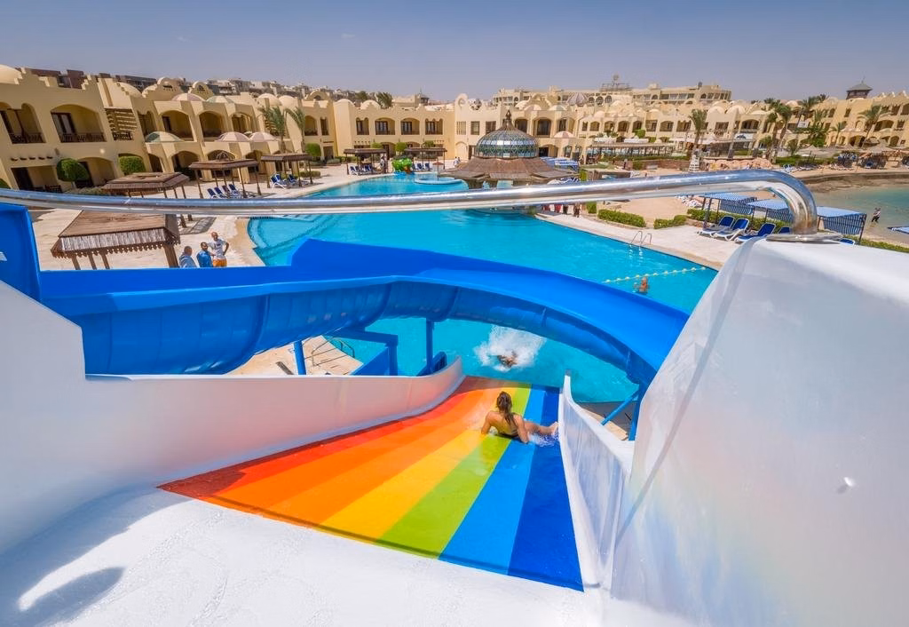 Sunny Days Mirette Family Resort