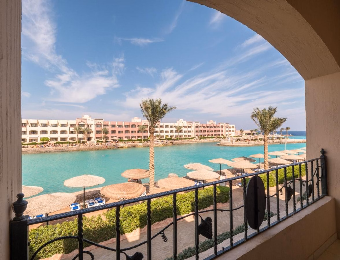 Sunny Days Resort Spa & Aqua Park