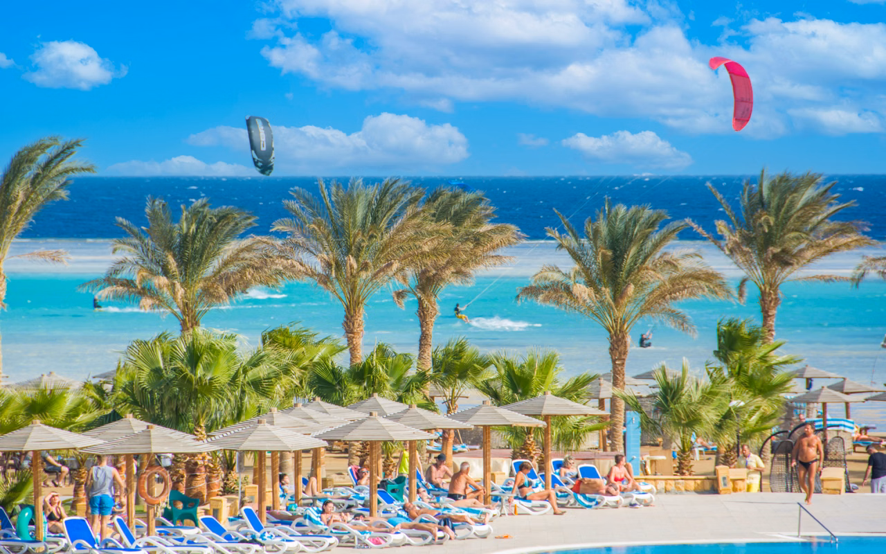 Casa Mare Resort (ex. Royal Tulip Beach Resort)